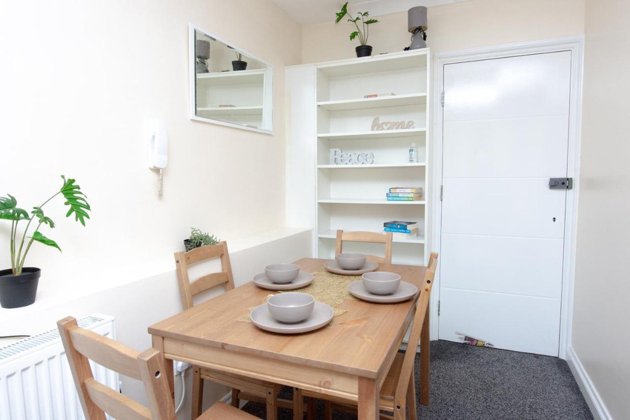 Evergreen Apartments-Flat 7, Londen Buitenkant foto