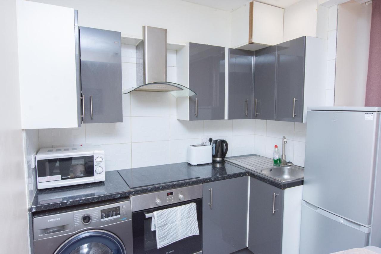 Evergreen Apartments-Flat 7, Londen Buitenkant foto