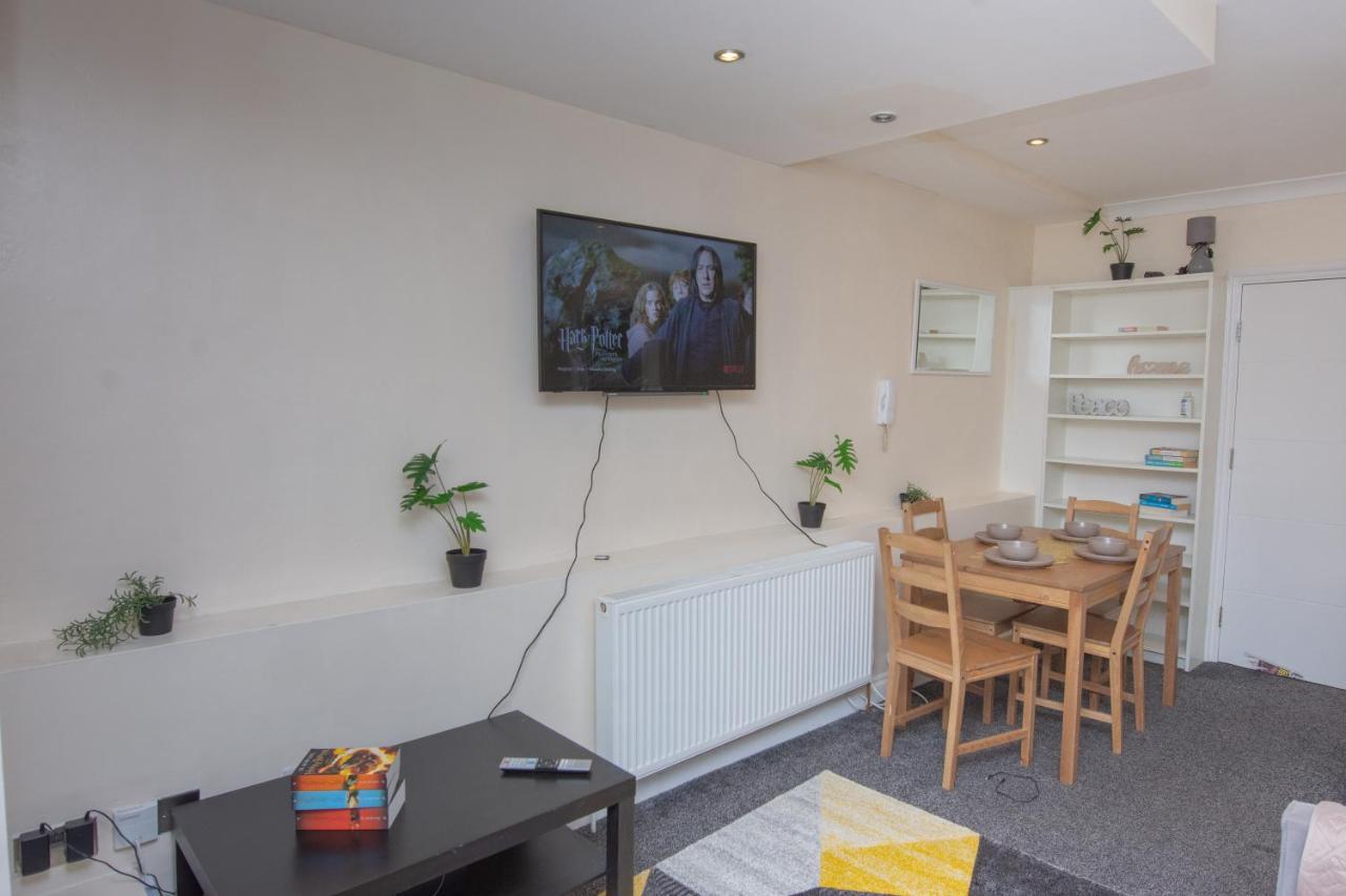 Evergreen Apartments-Flat 7, Londen Buitenkant foto
