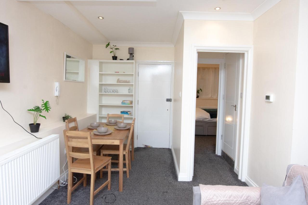 Evergreen Apartments-Flat 7, Londen Buitenkant foto